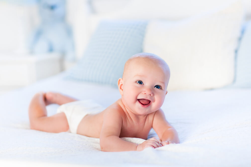 Usia Berapa Bayi Bisa Tengkurap? Yuk Simak Artikelnya