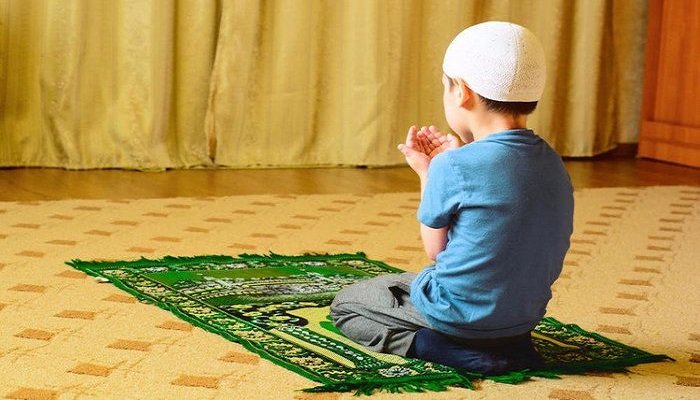 Tips Mengajarkan Shalat Pada Anak - Islampos