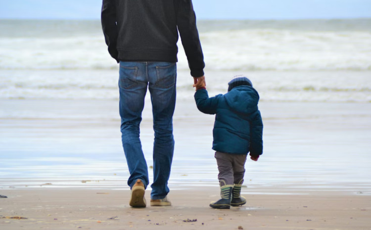 Menjadi Ayah yang Mulia di Mata Allah dan Dibanggakan Oleh Anak